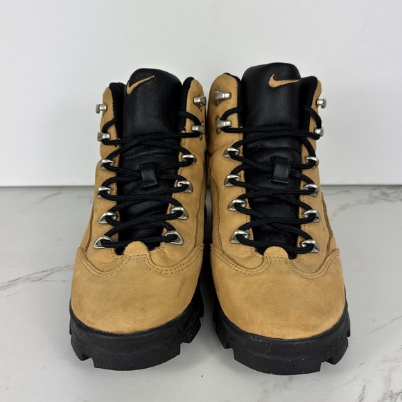 Vintage Nike ACG Air Tumalo Gimli Boots Women 7 Youth 5.5 Tan Leather Hiking 90s - Picture 4 of 12